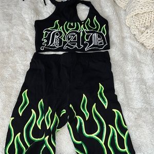 Brand new 2 piece set